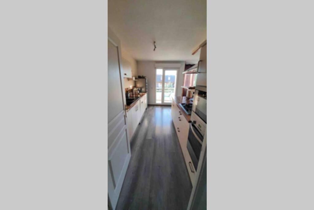 אנמסה Tichnich Appartement - 2 Bedrooms - 1 Min Away From Train Station מראה חיצוני תמונה
